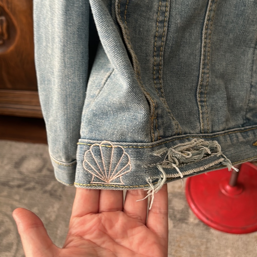 Beach Surf Club Distressed Denim Jacket - Picture 7 of 10